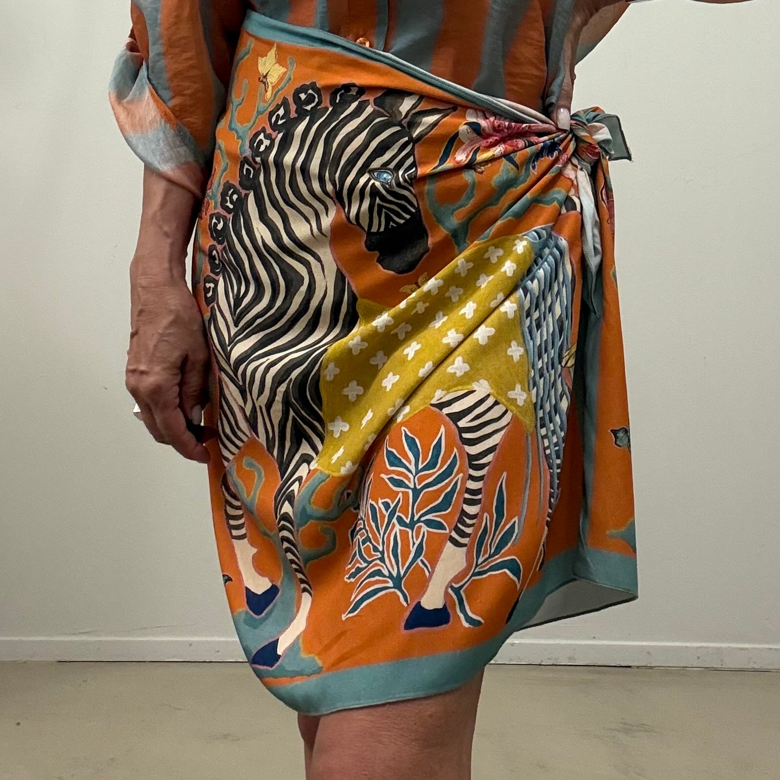 Gonna foulard Have One
