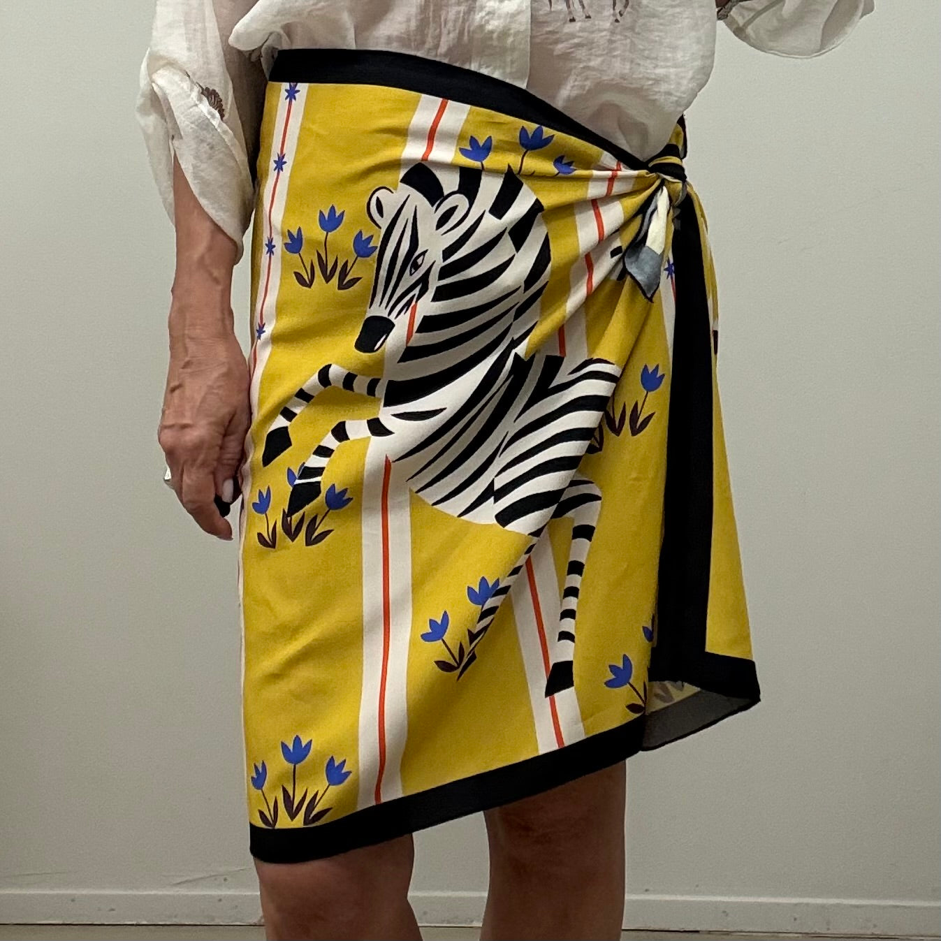 Gonna foulard Have One