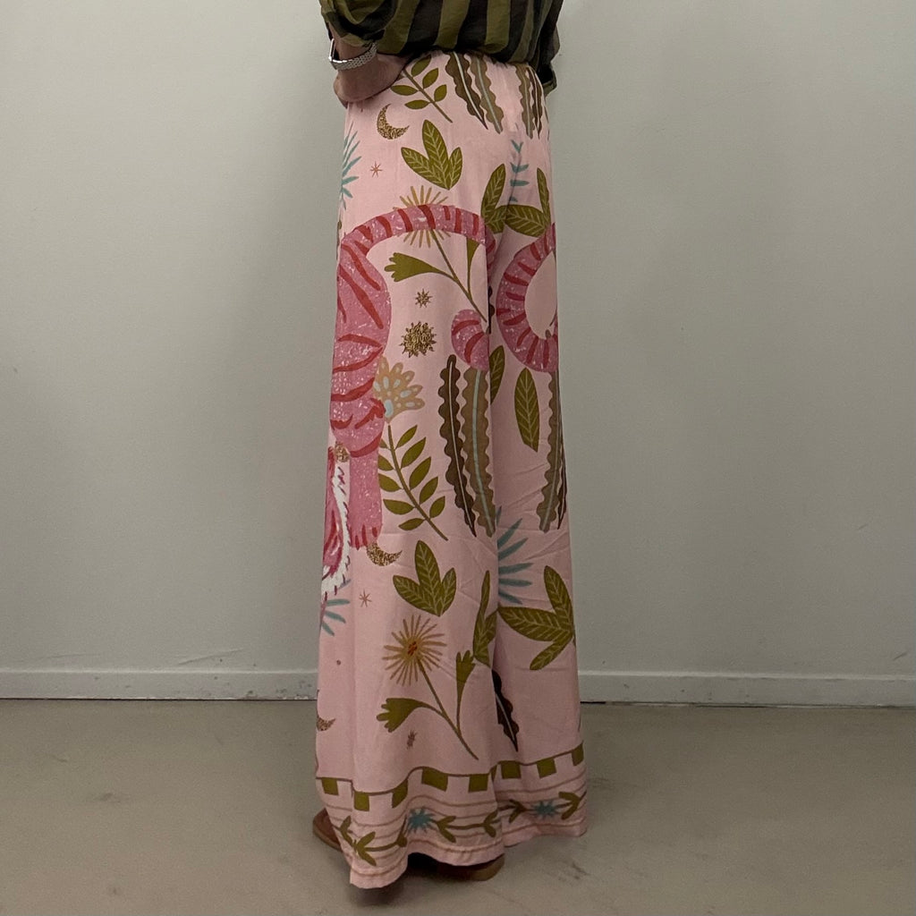 Pantalone in fantasia Have One