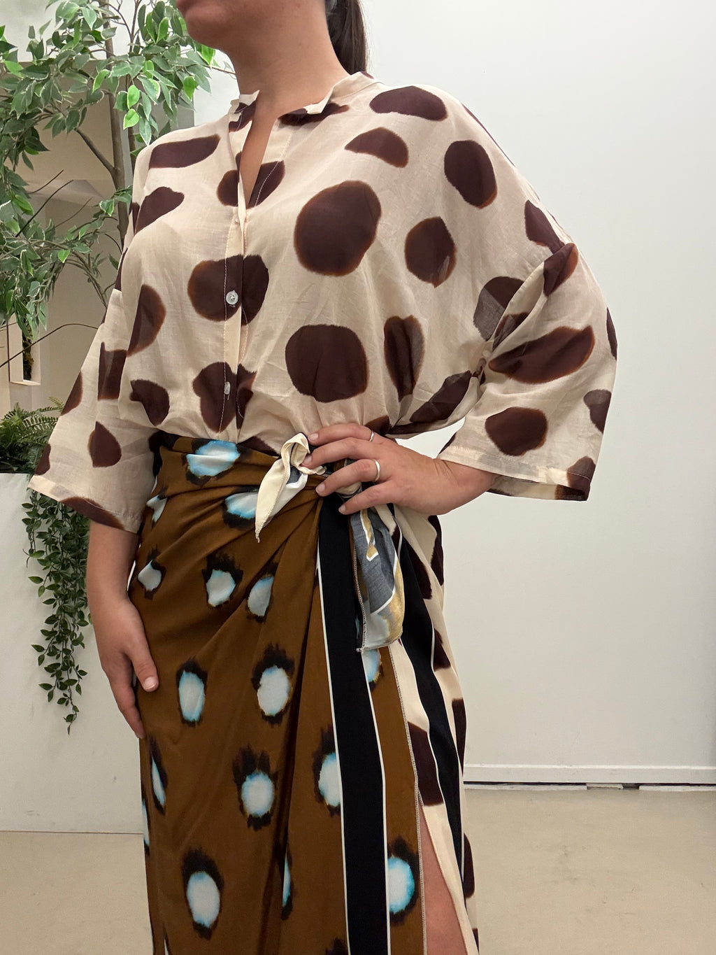 Camicia stampa a pois, 260444￼Tensione In