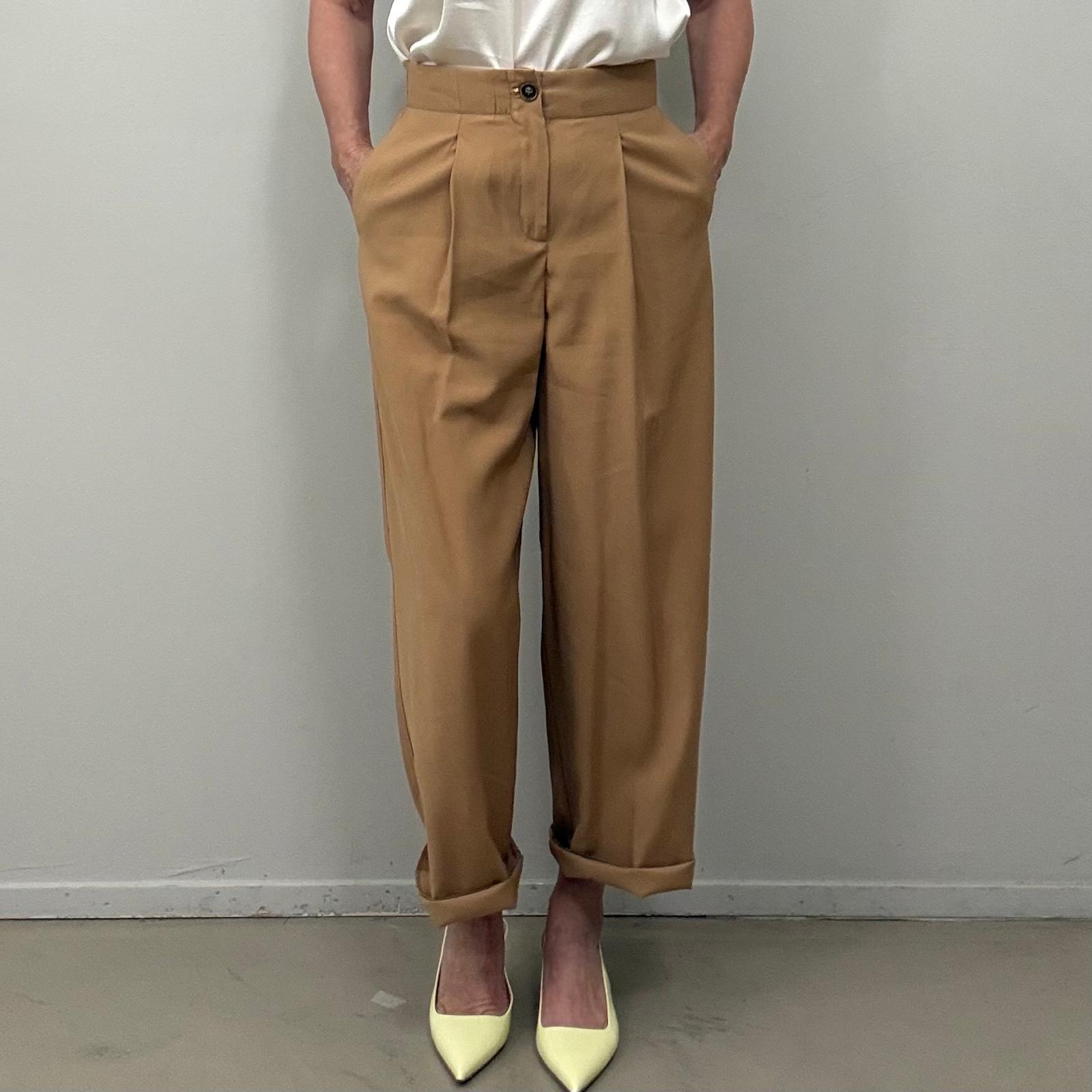 Pantalone tensione in