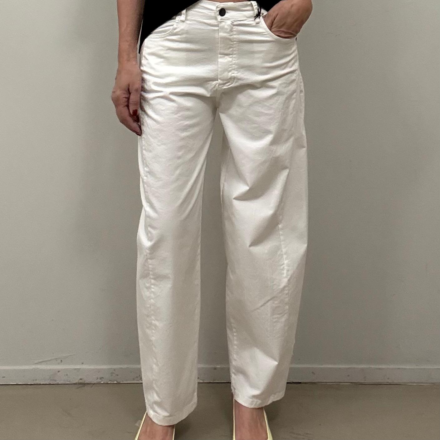 Pantalone barrelTensione in
