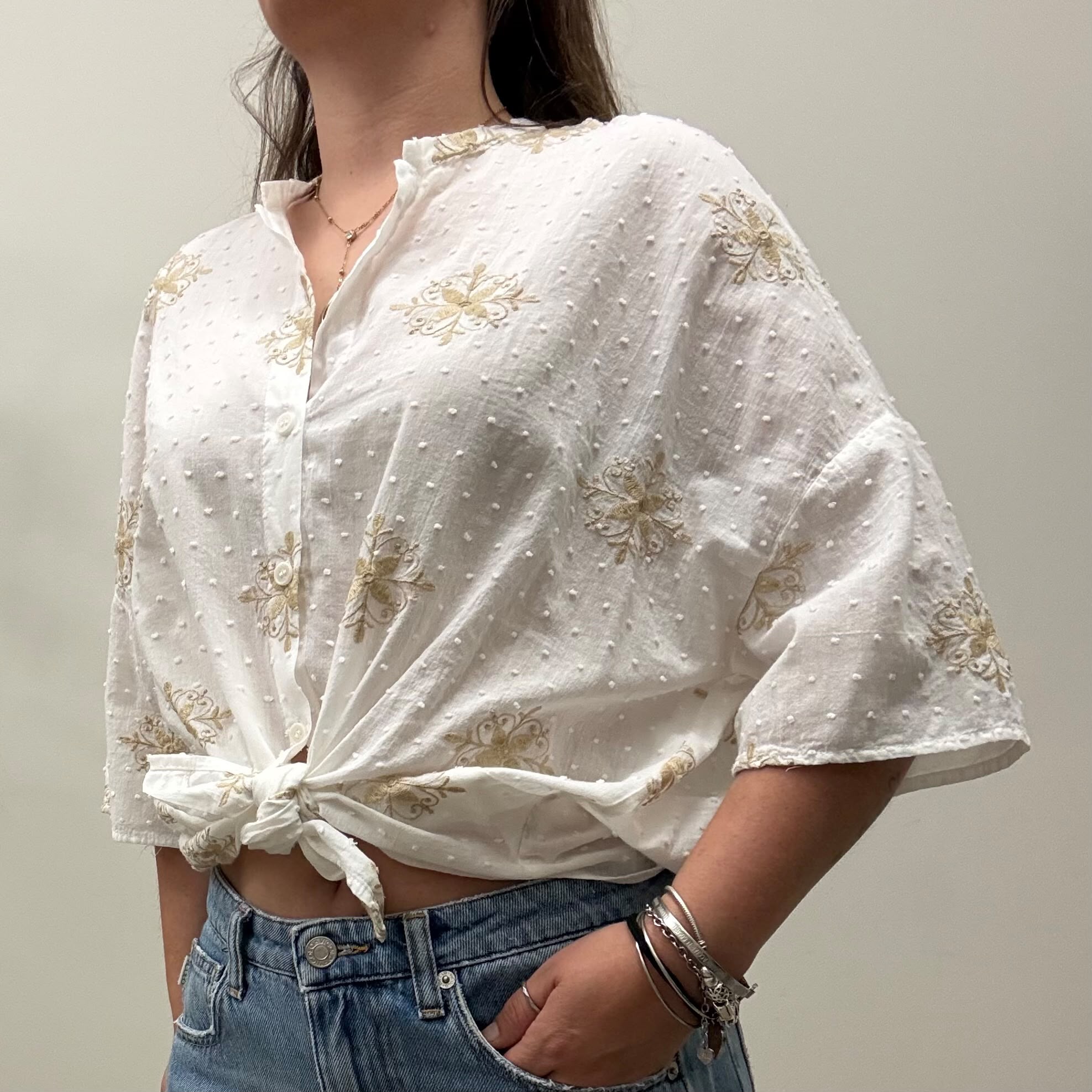 Camicia mussola ricamata Vicolo