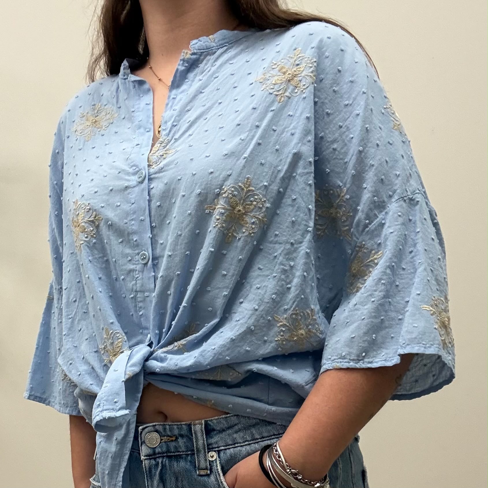 Camicia mussola ricamata Vicolo