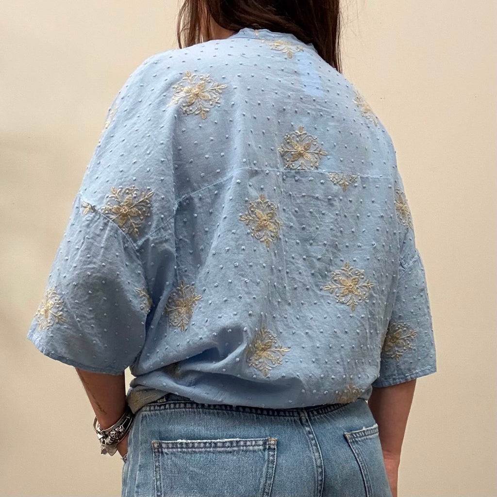 Camicia mussola ricamata Vicolo