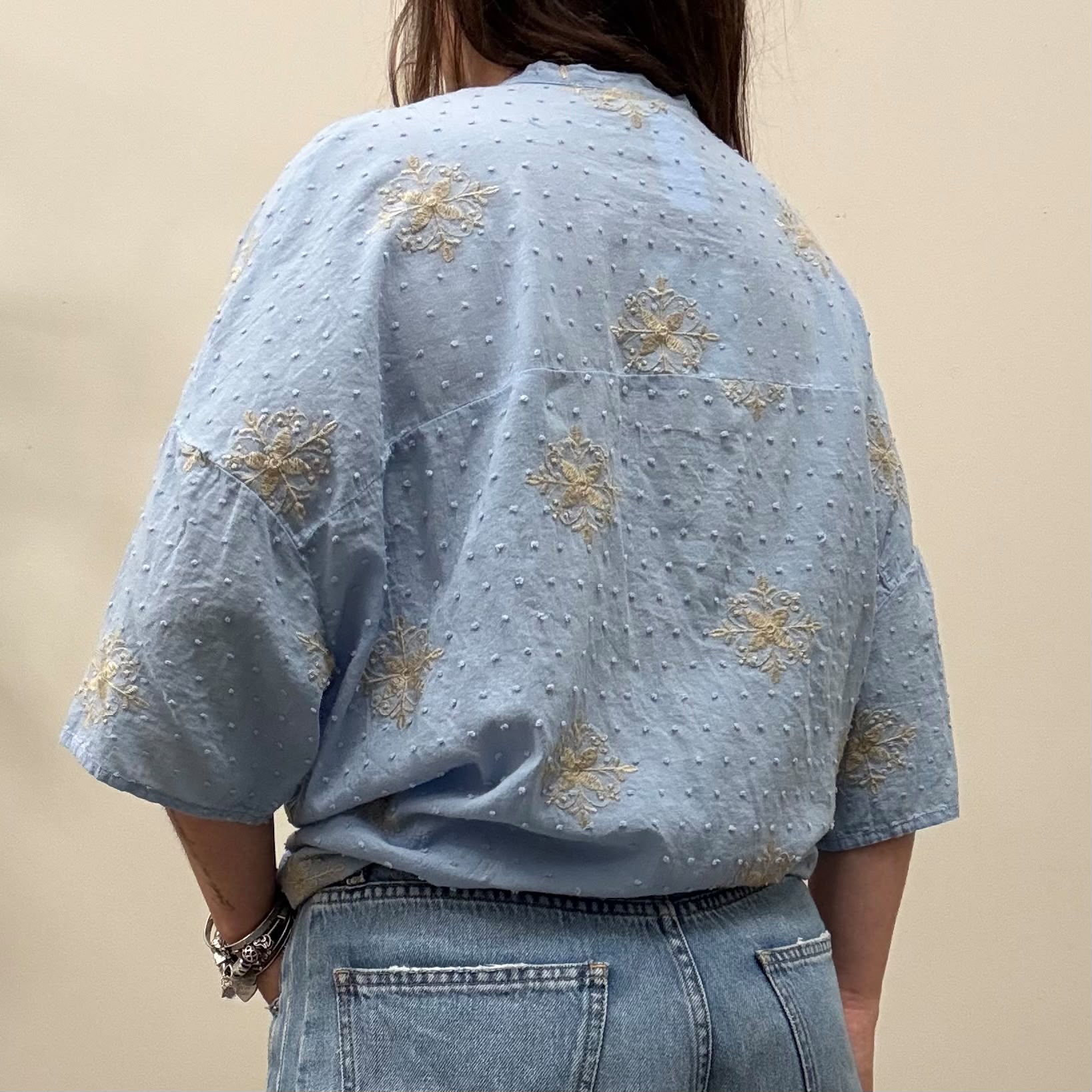Camicia mussola ricamata Vicolo