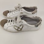 SNEAKER  OVYE'