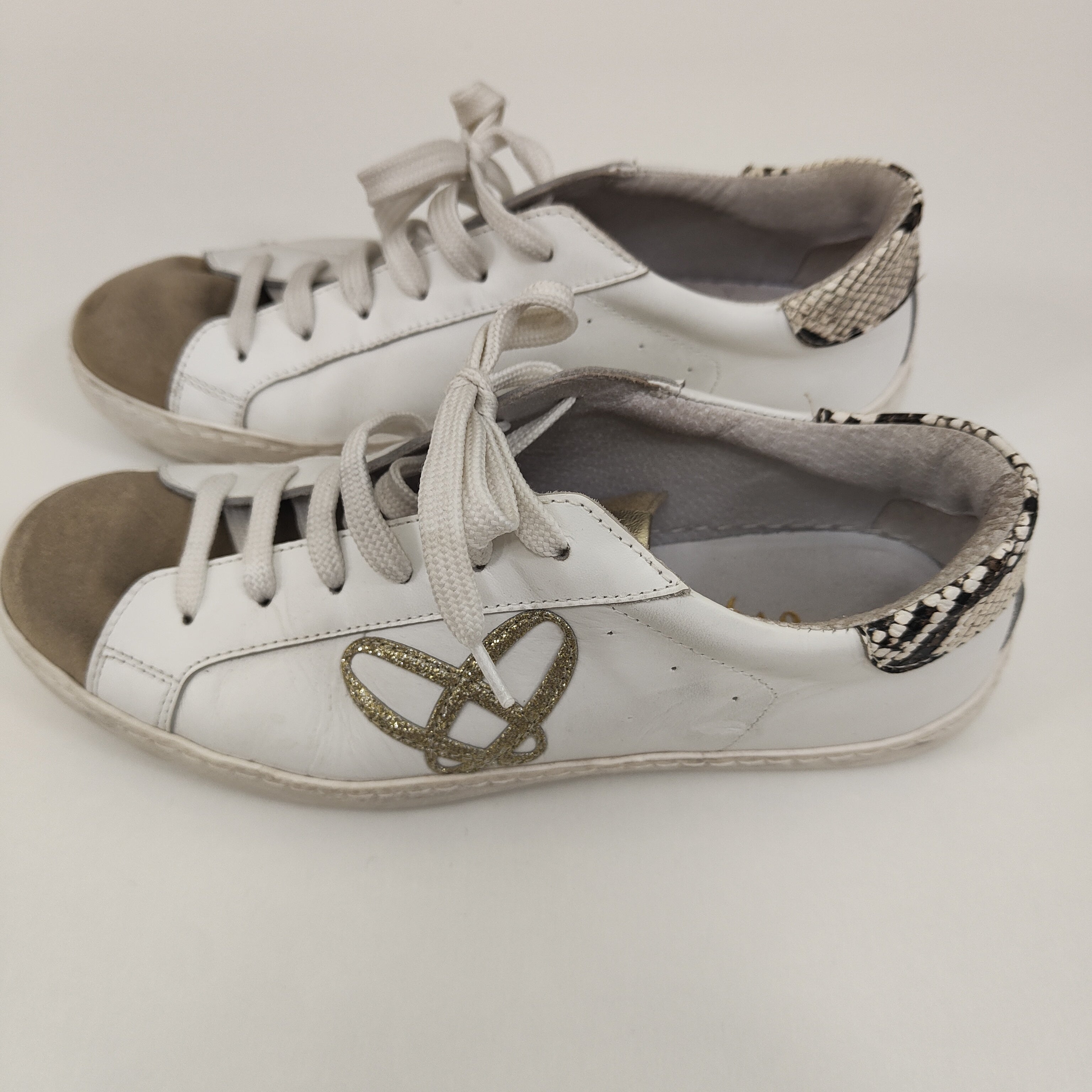 SNEAKER  OVYE'