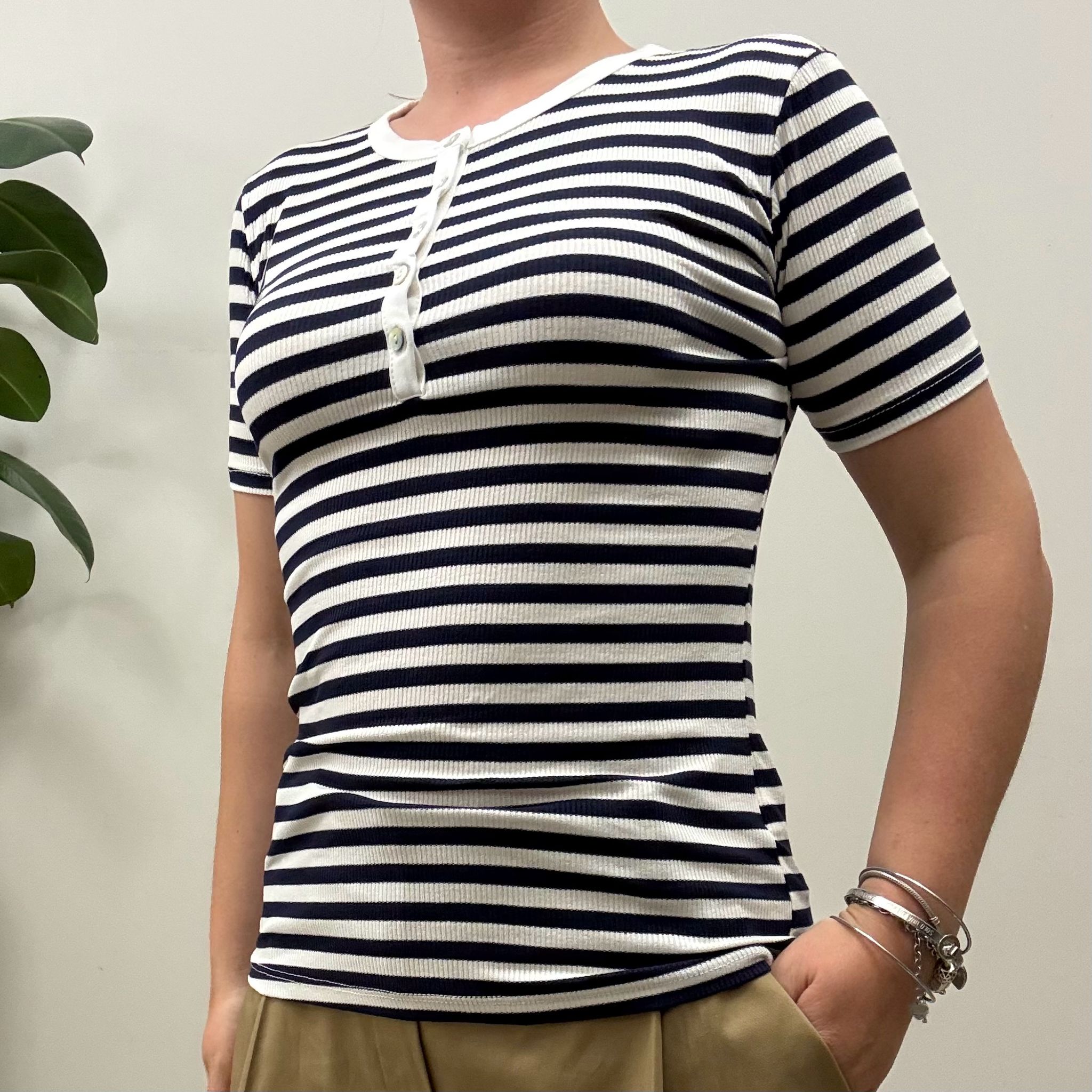 T-shirt serafino Tensione in